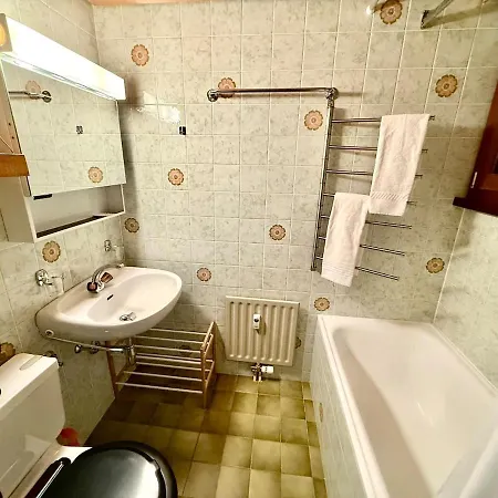 72 22 Cozy Duplex 4 People